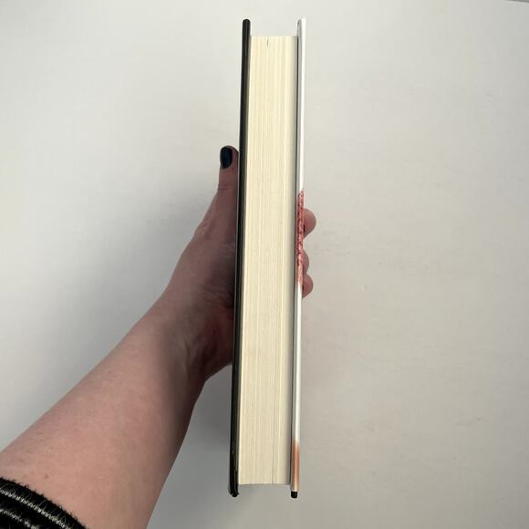 The Fame Game Lauren Conrad Hand Signed Book First Edition 1/1 Hardcover New - Picture 5 of 7